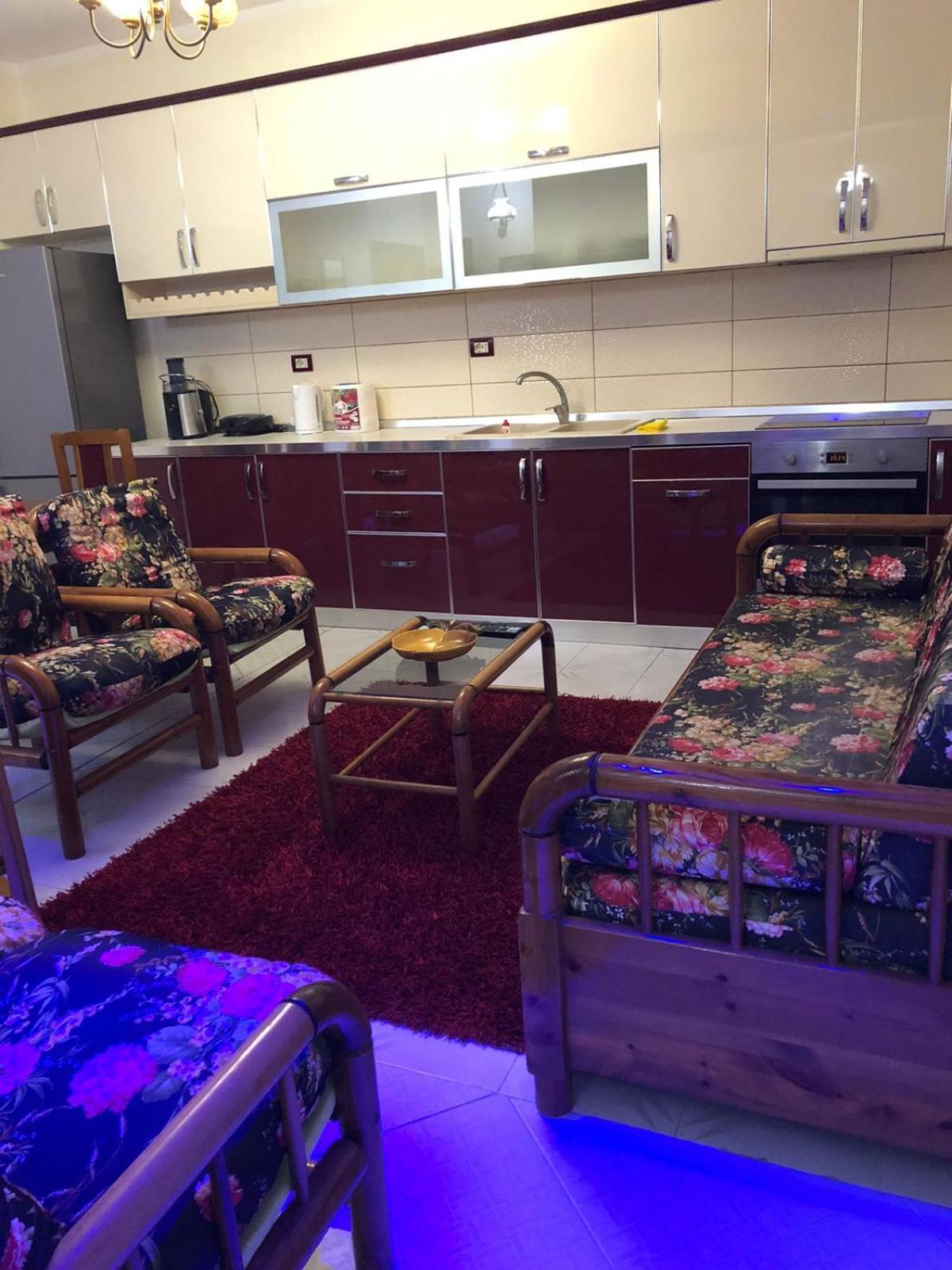 Grace Apartment City Center 티라나 외부 사진